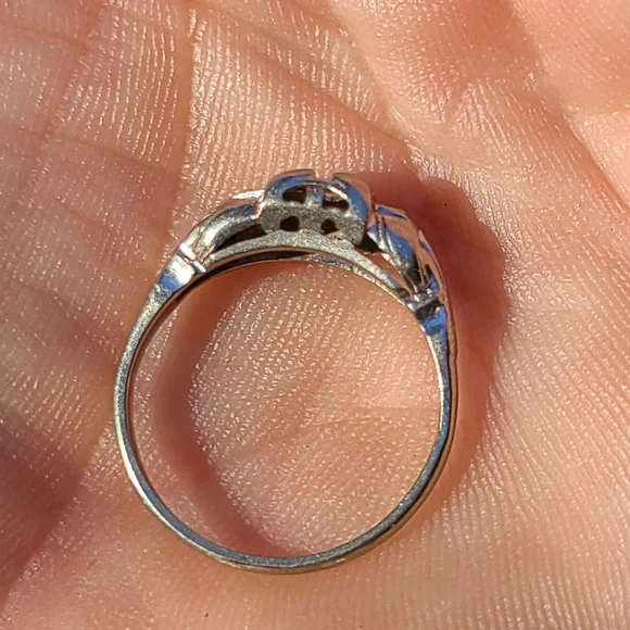 ❤️ SOLD!! 14k Gold Engagement Ring - Picture 5 of 6